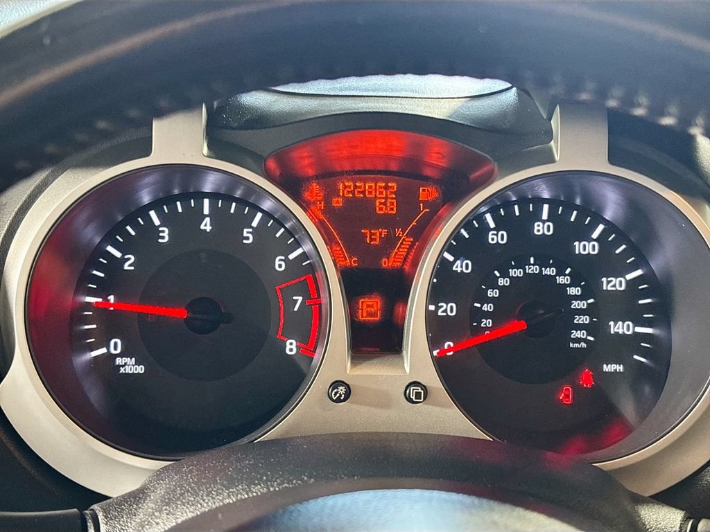 Used 2015 Nissan Juke SL FWD image 14