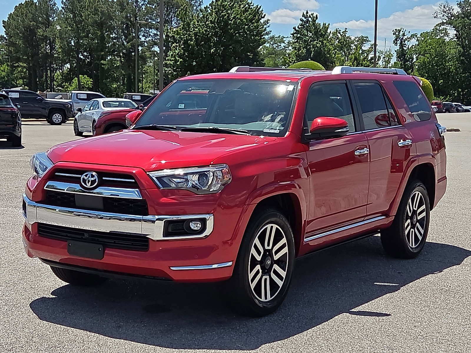 Used 2024 Toyota 4Runner Limited AWD/4WD image 2