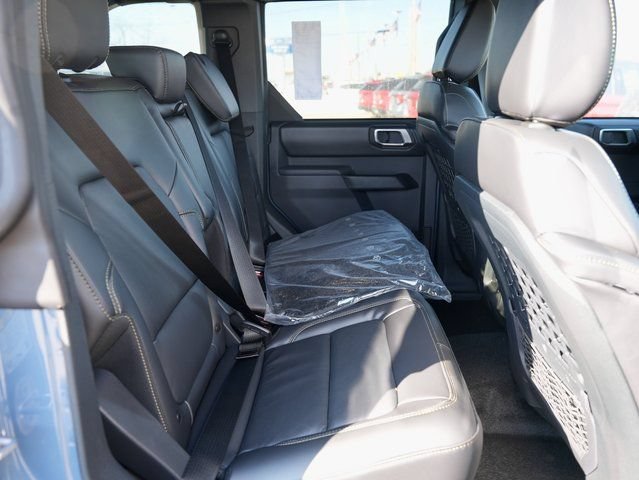 New 2025 Ford Bronco Badlands w/ Sasquatch Package AWD/4WD image 10