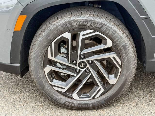 Certified 2026 Hyundai Tucson Limited AWD/4WD image 10