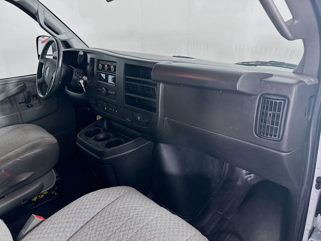Used 2023 GMC Savana 2500 w/ Driver Convenience Package RWD image 31