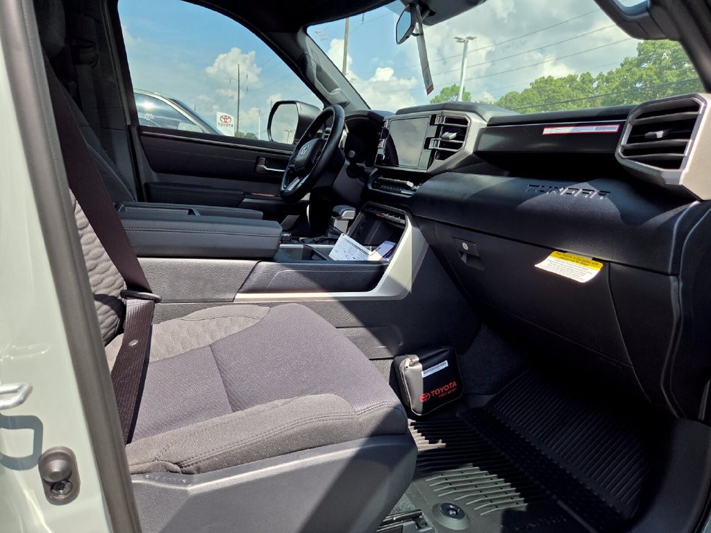 New 2026 Toyota Tundra SR5 RWD image 15