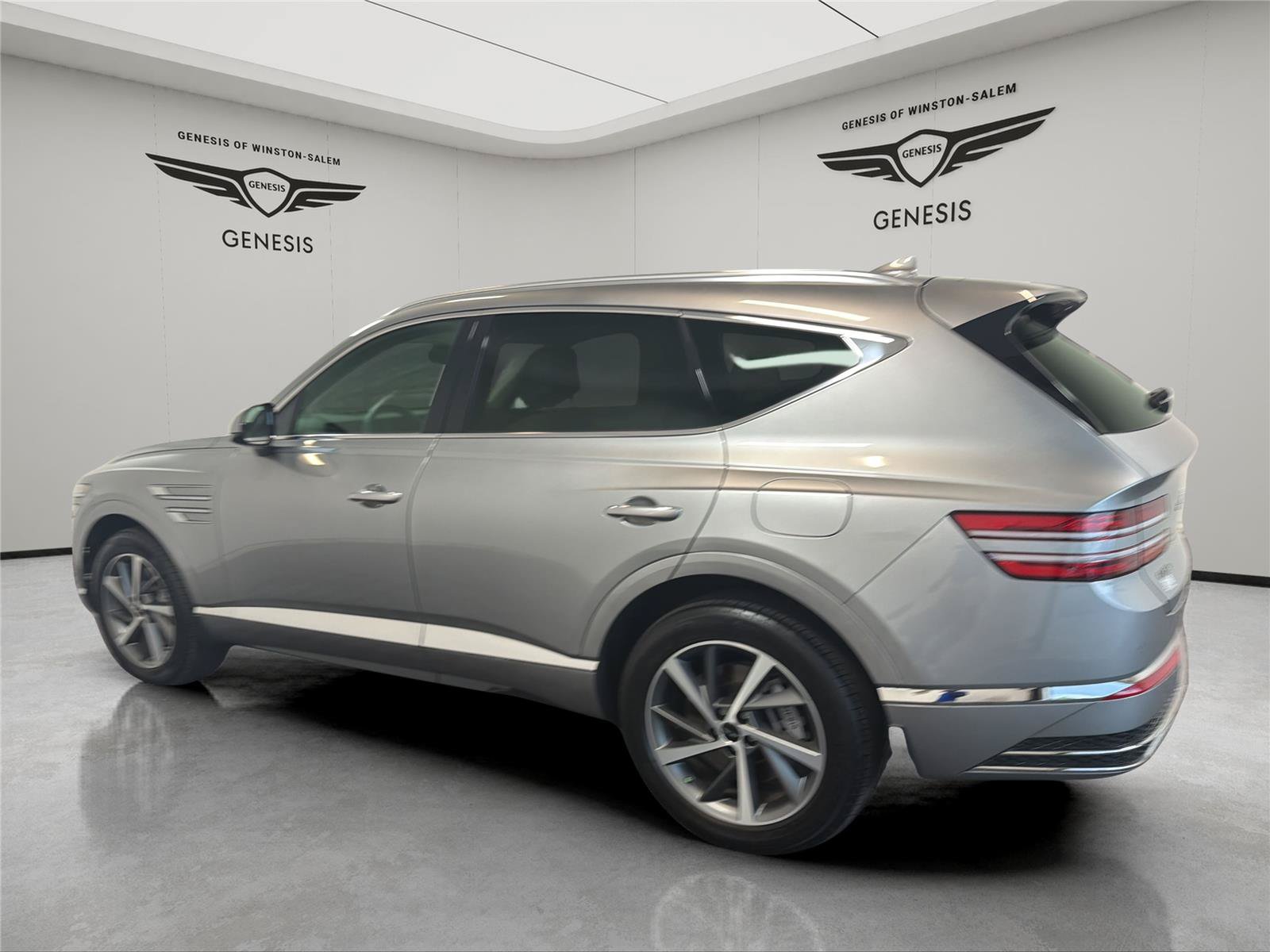 Used 2026 Genesis GV80 2.5T Select AWD/4WD image 3