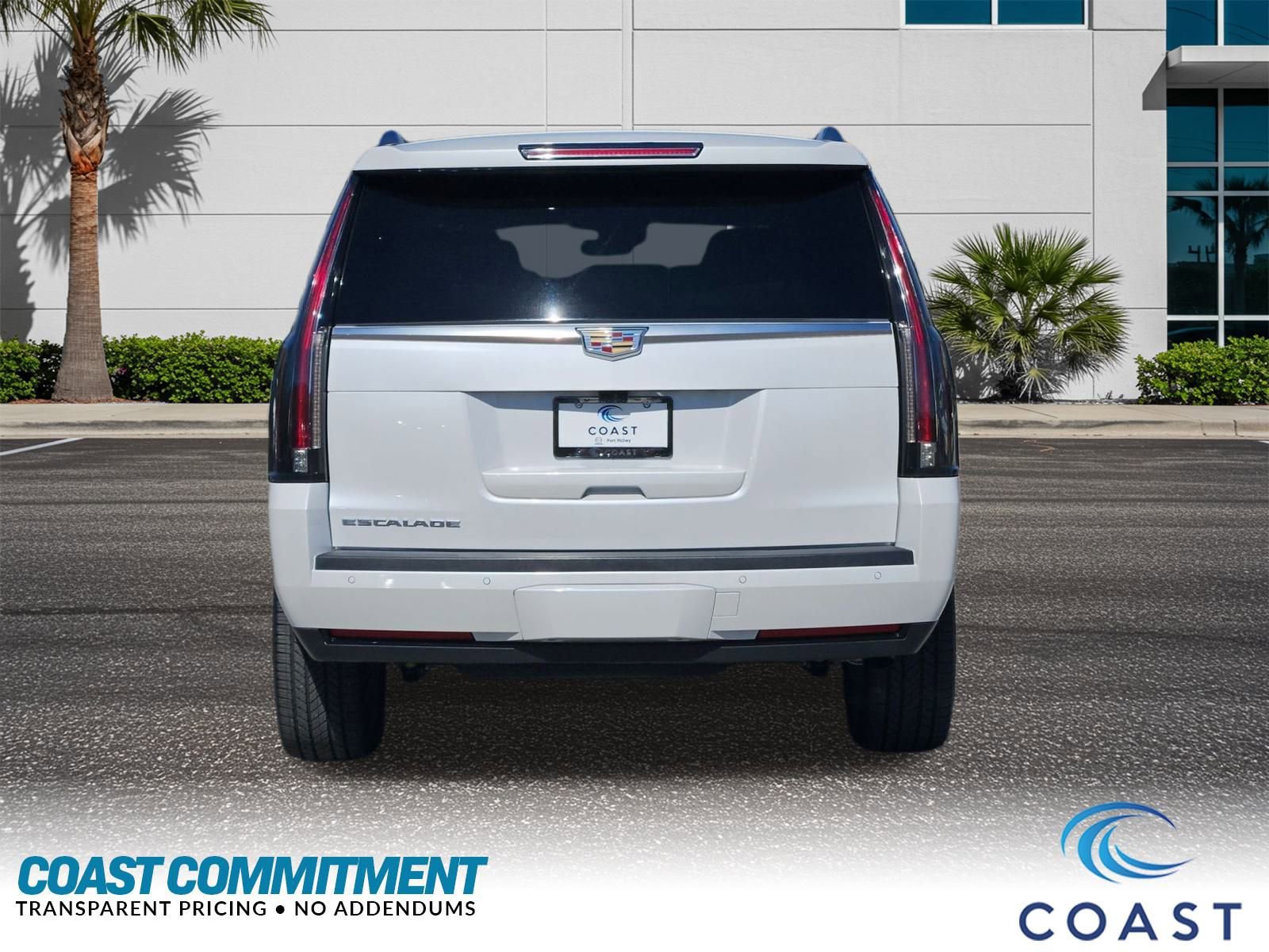 Used 2020 Cadillac Escalade Premium Luxury image 7