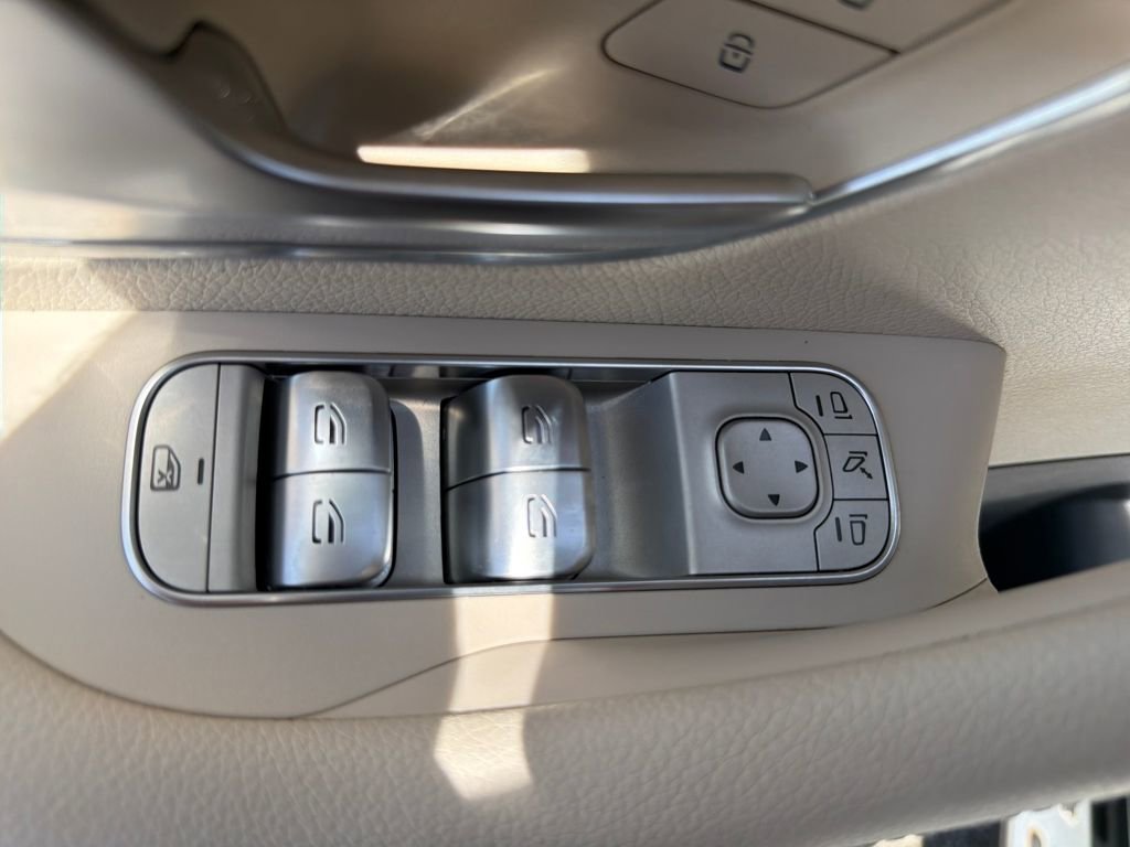 Used 2020 Mercedes-Benz GLE 350 image 28