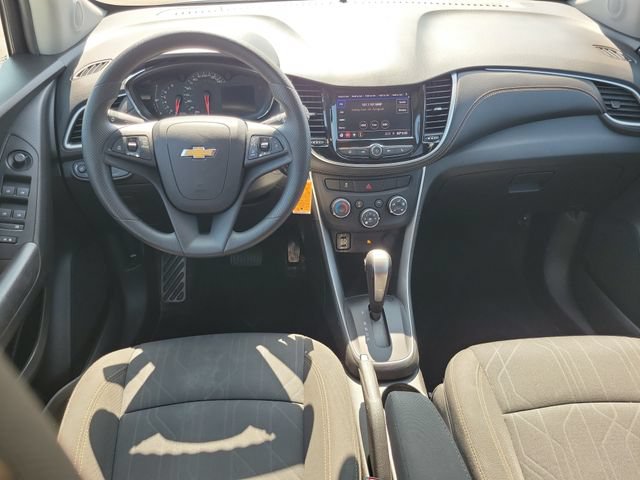 Used 2020 Chevrolet Trax LT w/ LPO, Protection Package AWD/4WD image 20