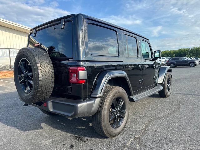 Used 2022 Jeep Wrangler Unlimited Sahara AWD/4WD image 6