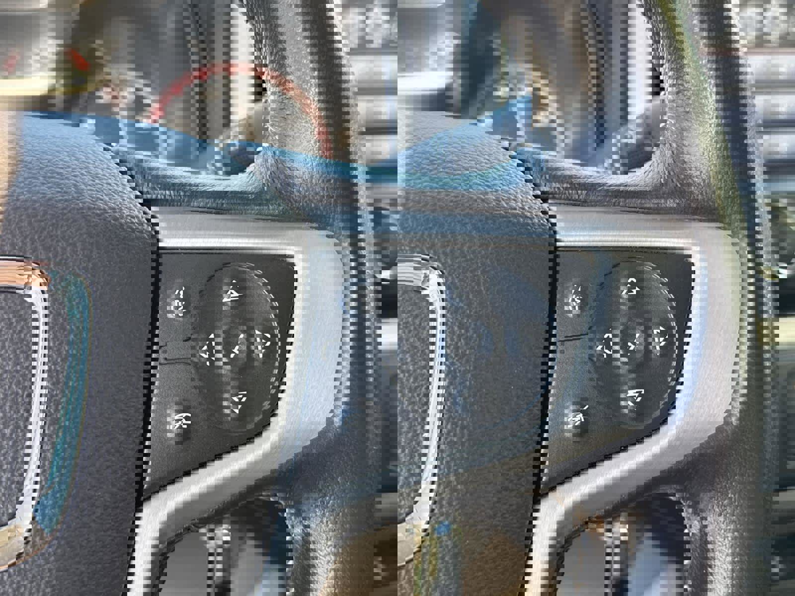 Used 2016 GMC Canyon SLT w/ Driver Alert Package image 20