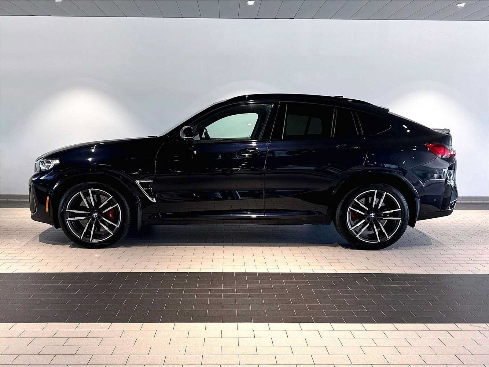 Used 2024 BMW X4 M w/ Executive Package AWD/4WD image 2
