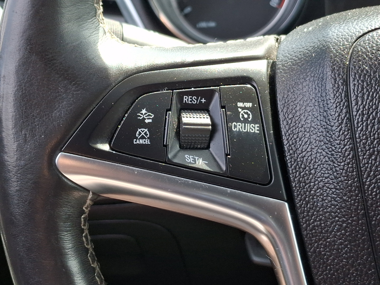 Used 2016 Buick Encore Premium w/ Experience Buick Package FWD image 23