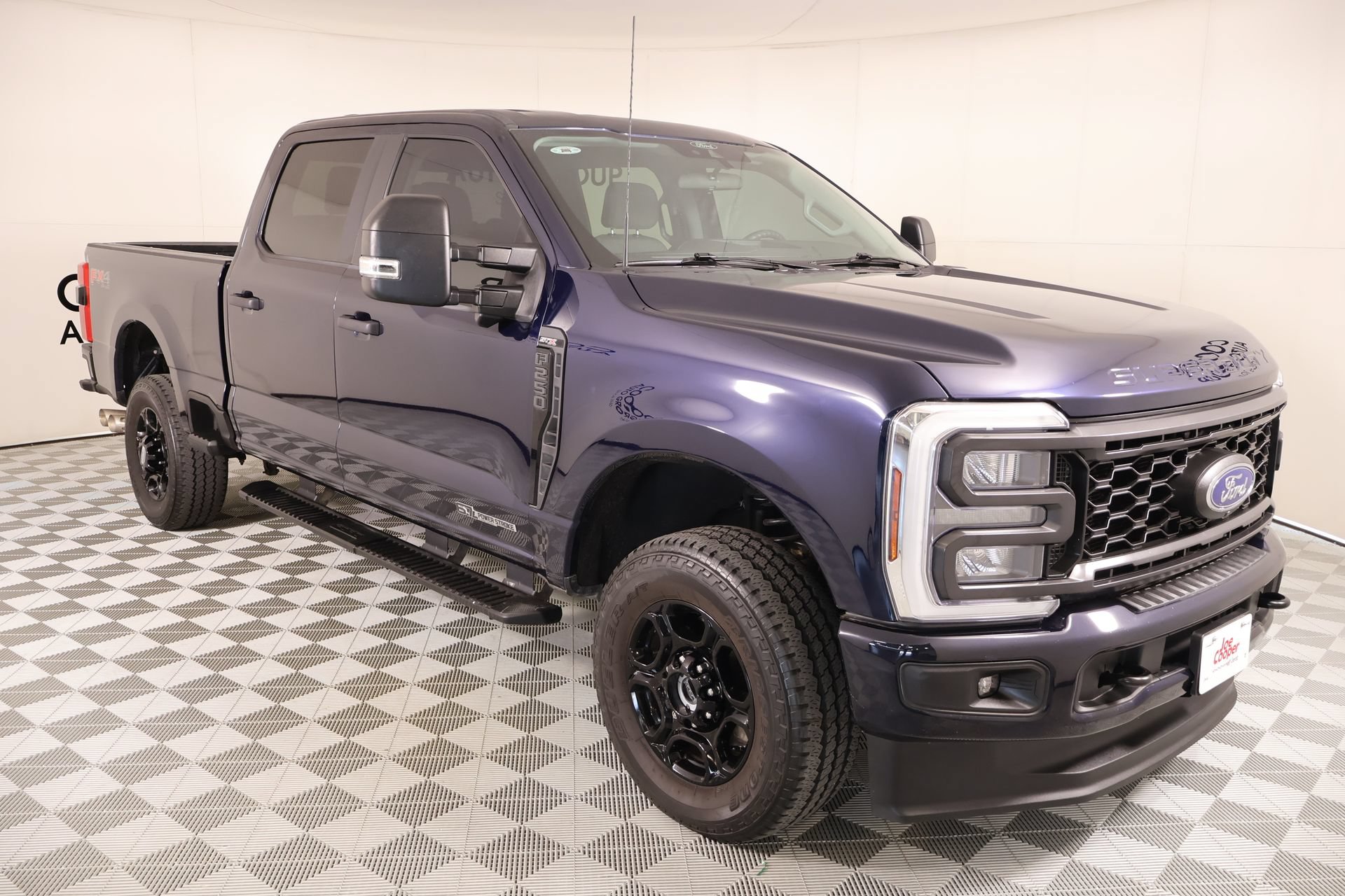 Used 2024 Ford F250 XL w/ STX Appearance Package AWD/4WD image 1