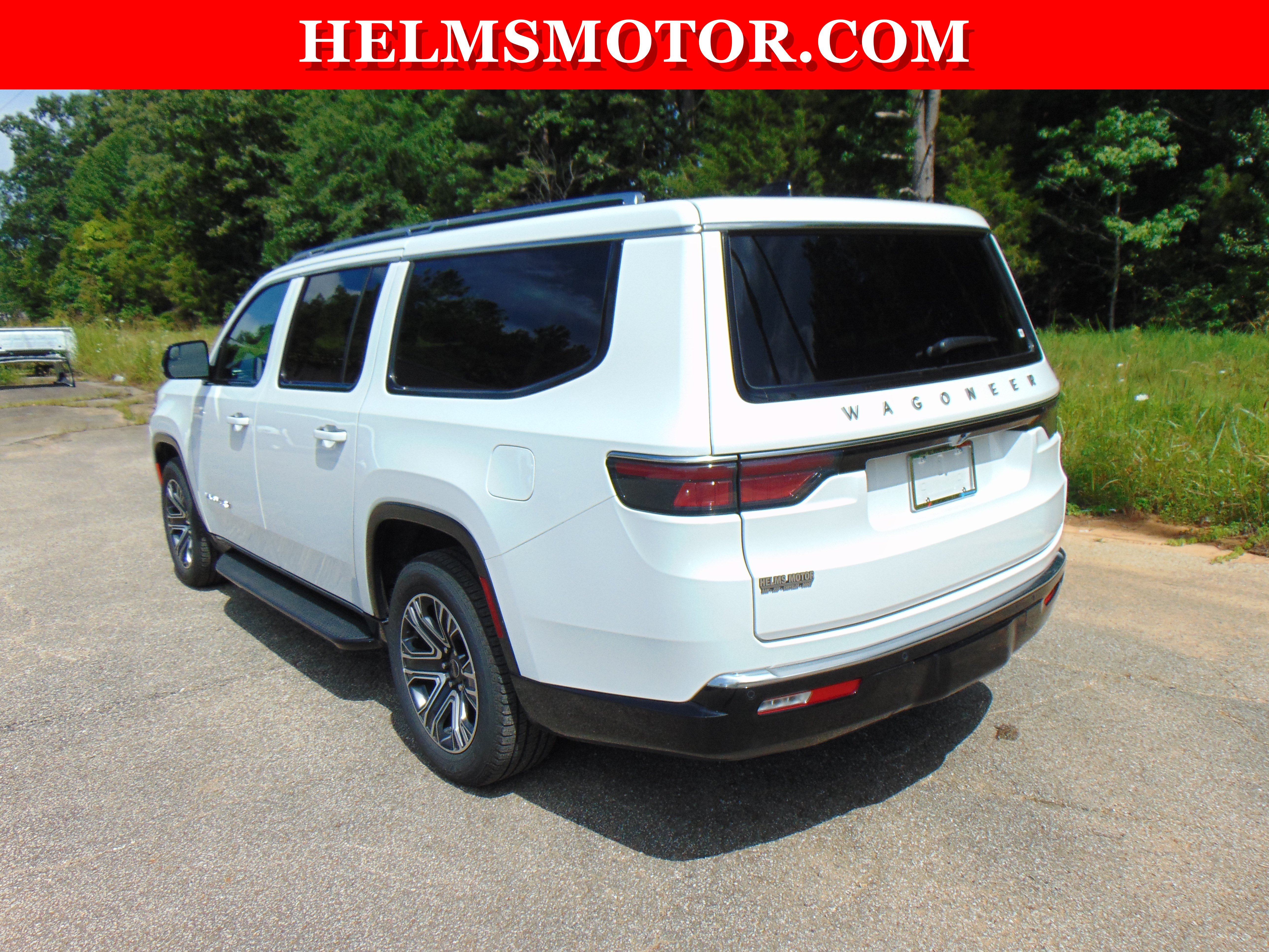 Certified 2025 Jeep Wagoneer L 4WD image 12