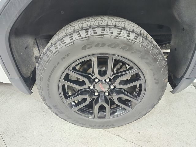 Used 2024 GMC Sierra 1500 Elevation w/ Preferred Package AWD/4WD image 52