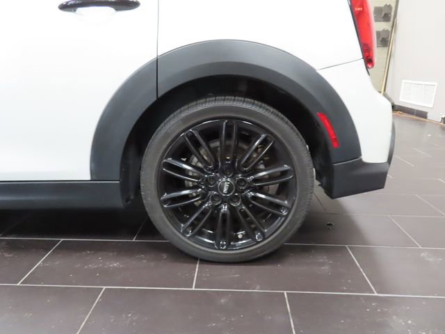 Used 2023 MINI Cooper S image 16