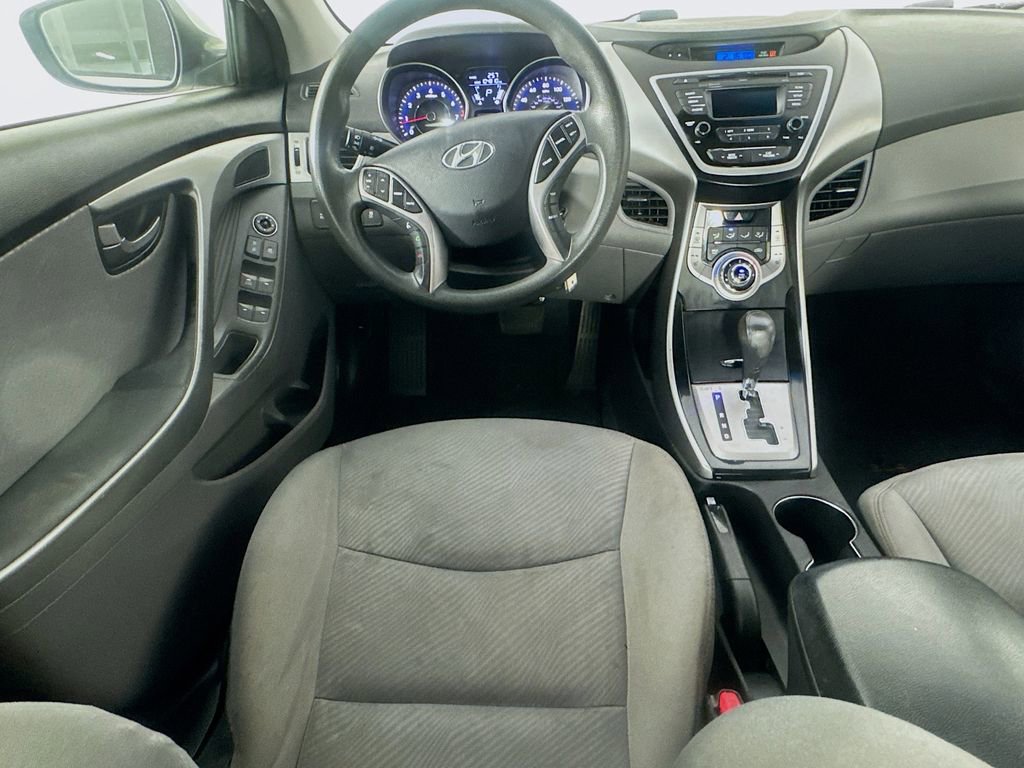 Used 2013 Hyundai Elantra GLS w/ Preferred Pkg image 24