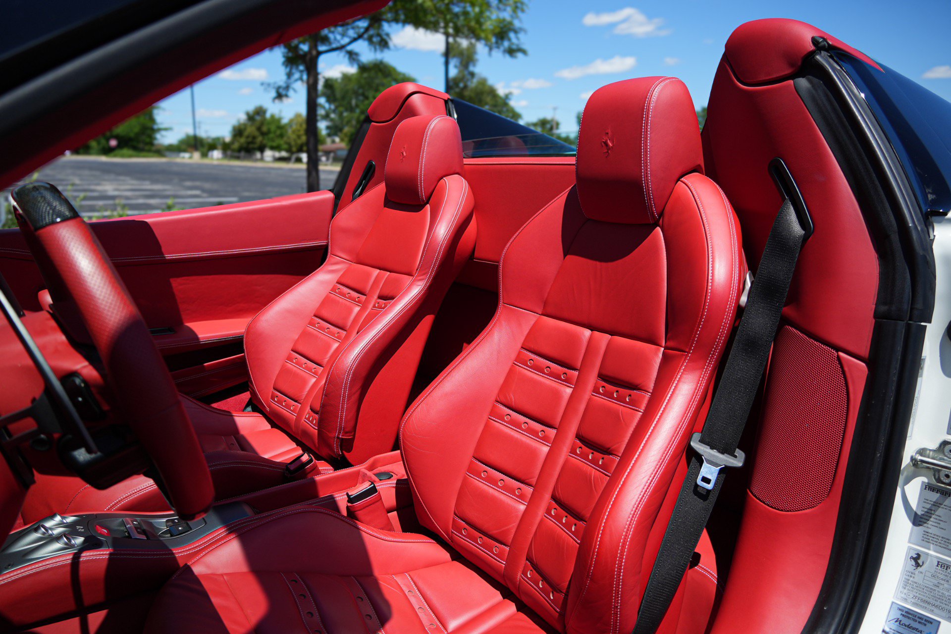 Used 2013 Ferrari 458 Spider RWD image 13