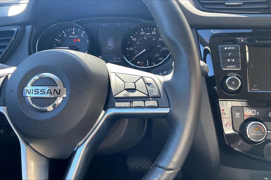 Used 2022 Nissan Rogue Sport SV AWD/4WD image 18