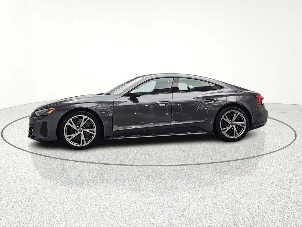 Used 2022 Audi e-tron GT Premium Plus image 5