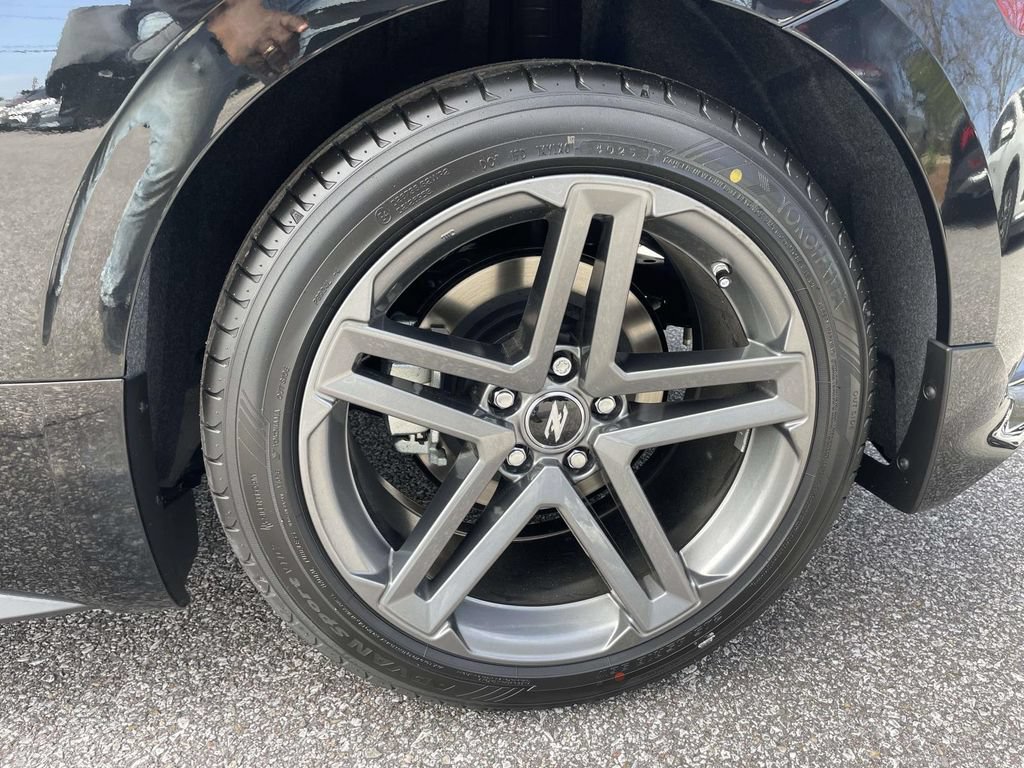 New 2026 Nissan Z Performance w/ Floor Mat Package RWD image 7