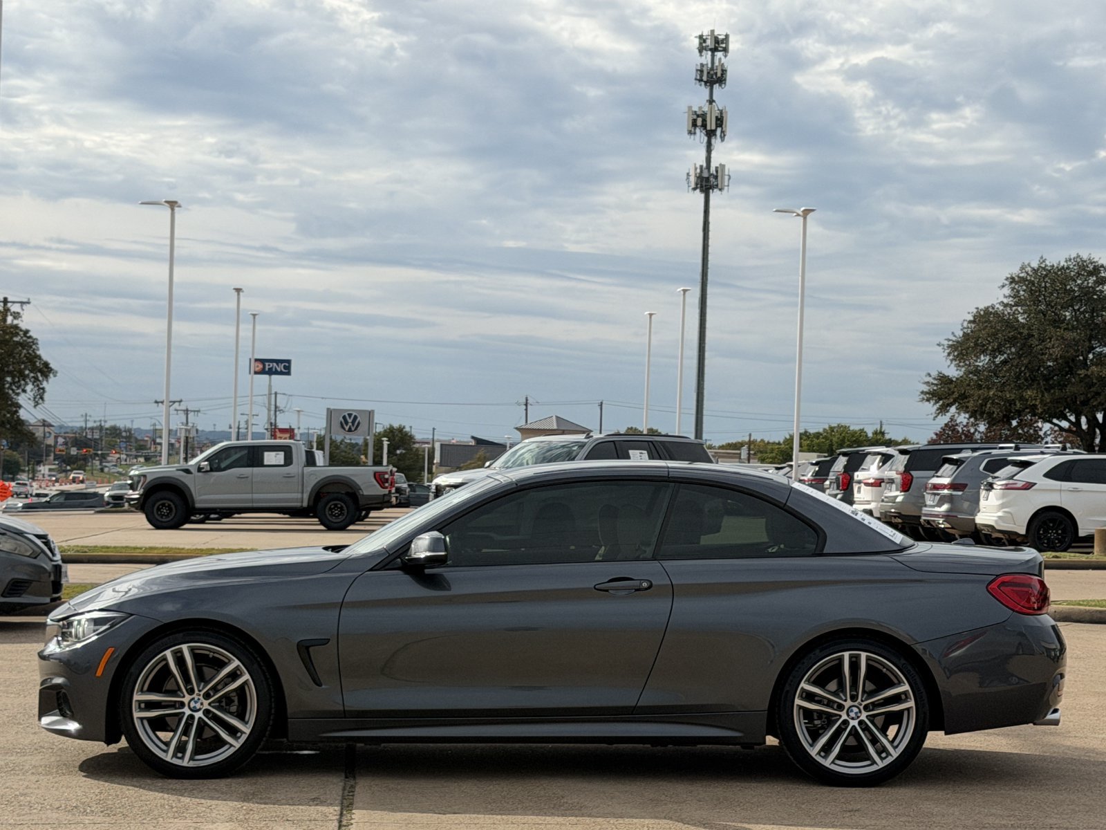 Used 2018 BMW 430i Convertible RWD image 7