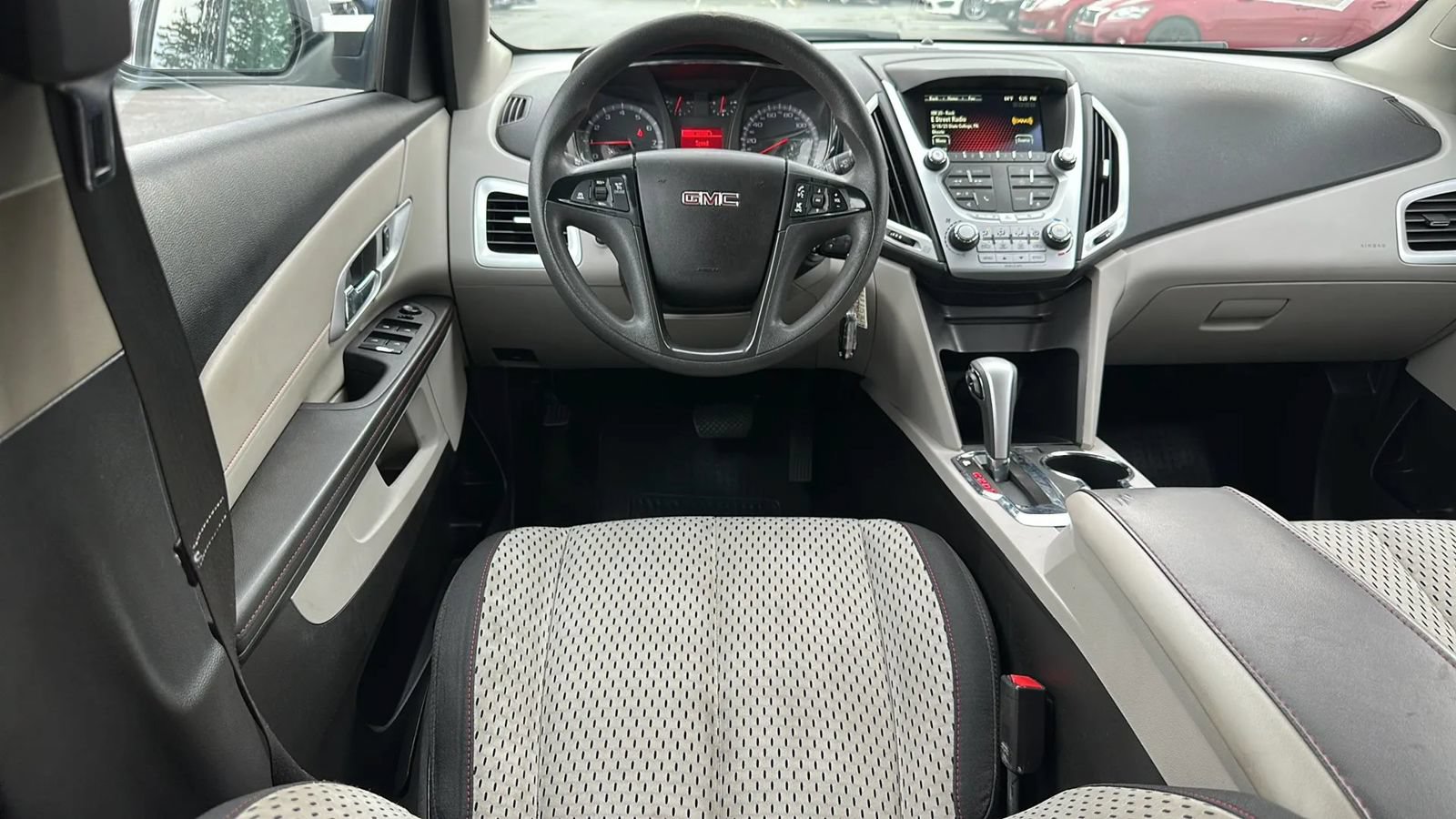 Used 2015 GMC Terrain SLE FWD image 6