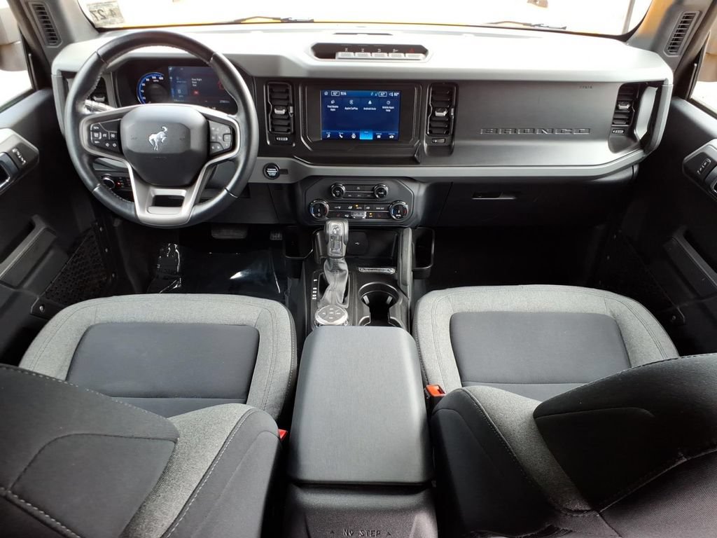 Used 2022 Ford Bronco Big Bend w/ Sasquatch Package AWD/4WD image 10