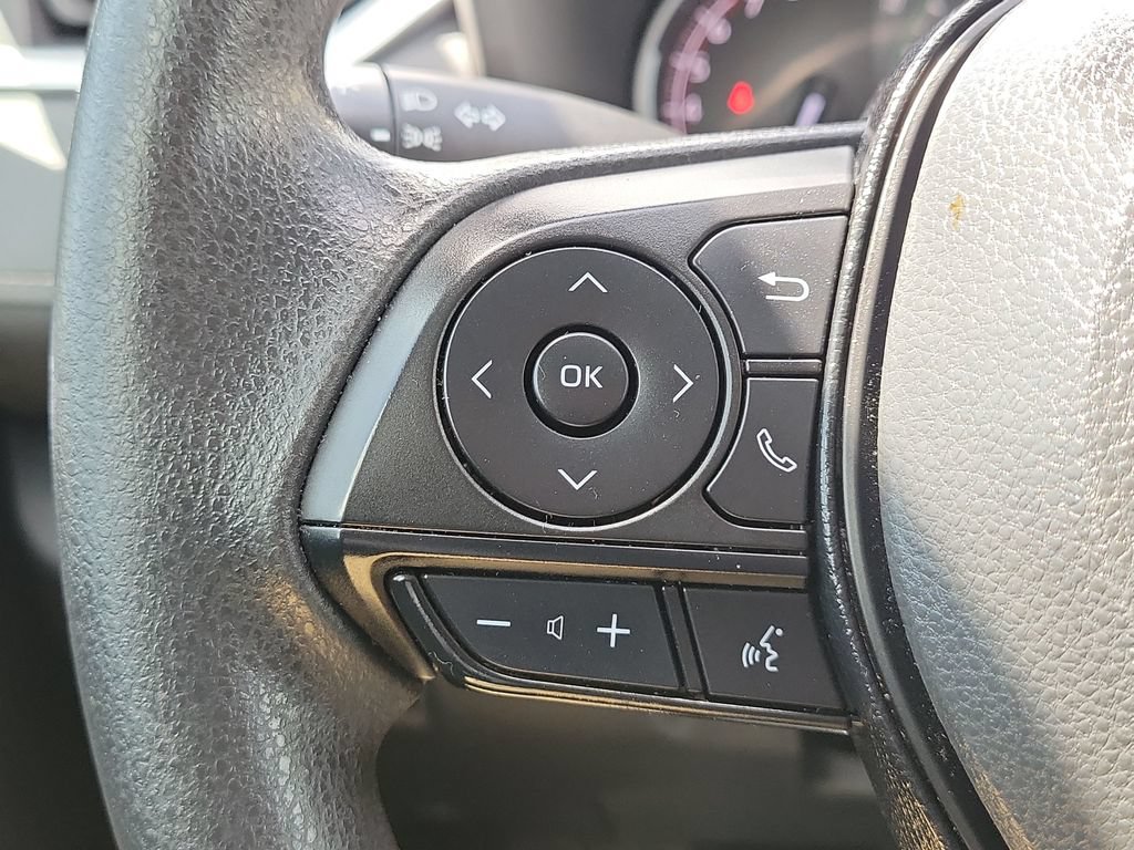 Used 2024 Toyota RAV4 LE FWD image 9