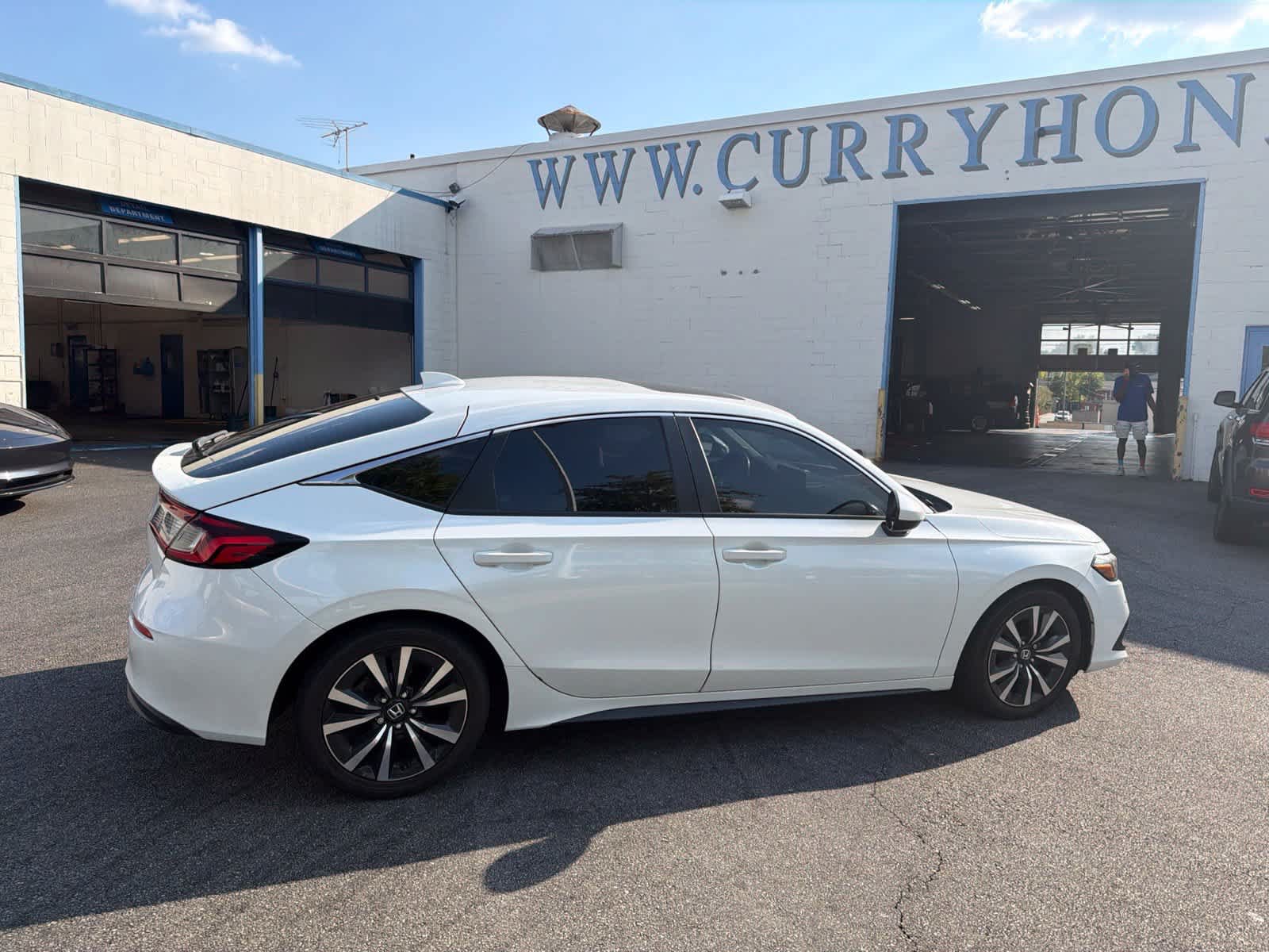 Used 2023 Honda Civic EX-L image 11