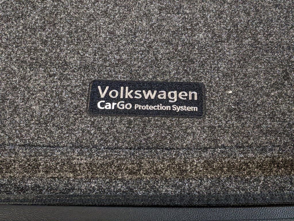 New 2026 Volkswagen Taos SE FWD image 28