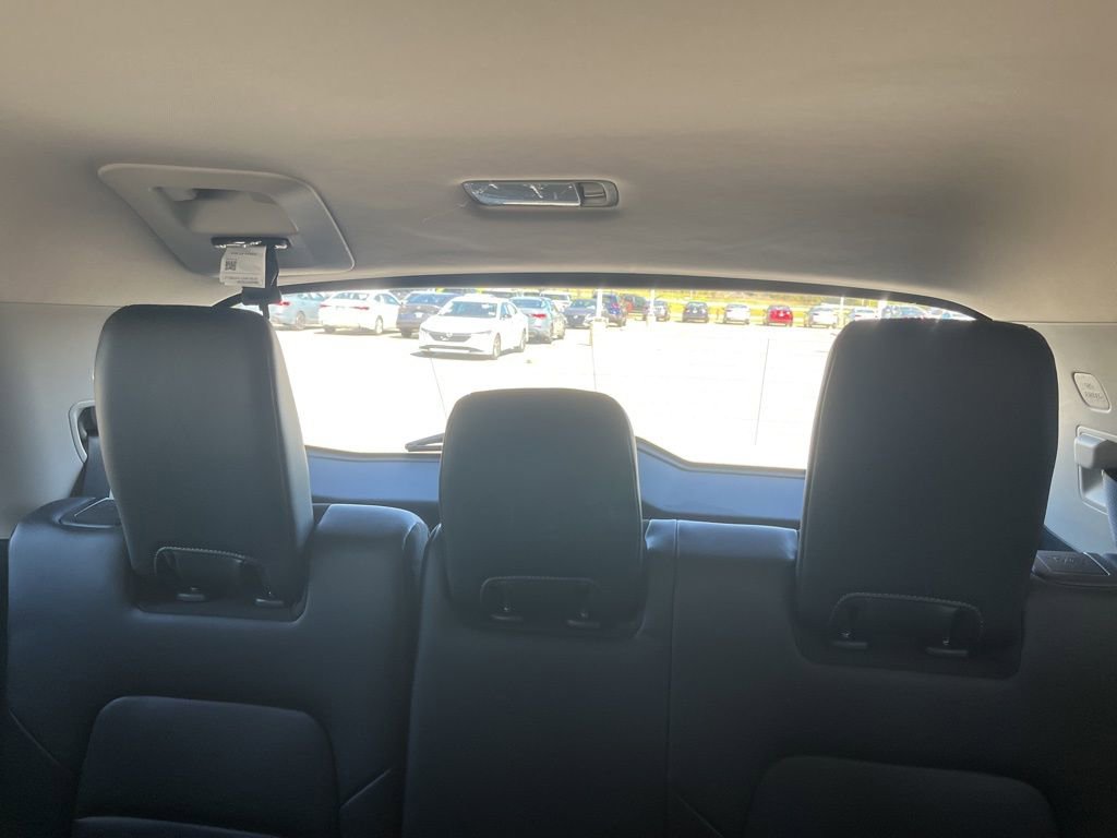 Used 2024 Nissan Pathfinder SL image 30