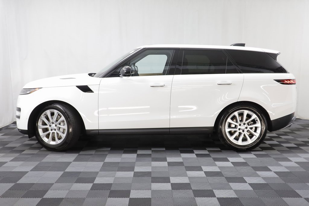Certified 2025 Land Rover Range Rover Sport SE image 4