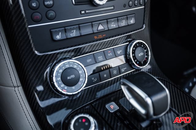 Used 2012 Mercedes-Benz SLS AMG Roadster image 19