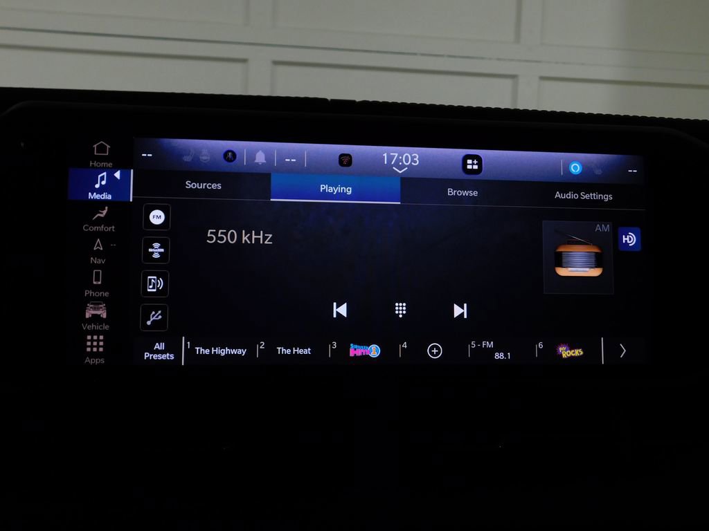 Used 2024 Jeep Wrangler Unlimited Rubicon w/ Technology Group AWD/4WD image 54