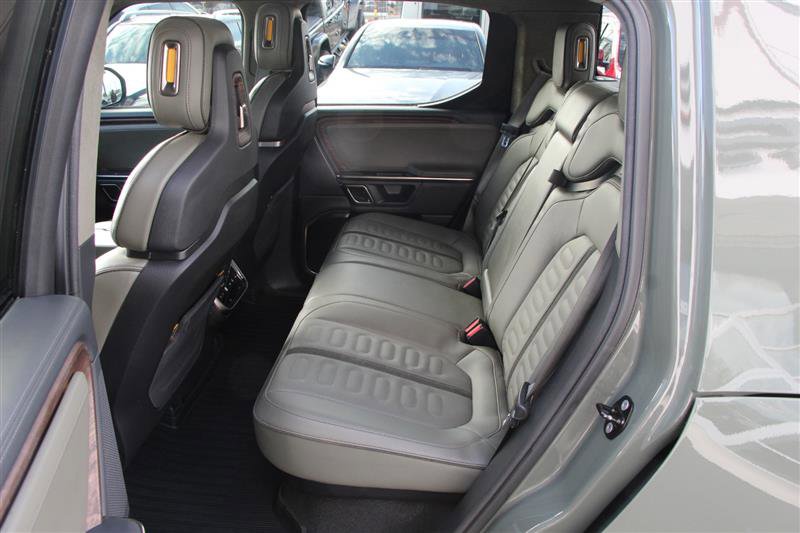 Used 2022 Rivian R1T Launch Edition image 20