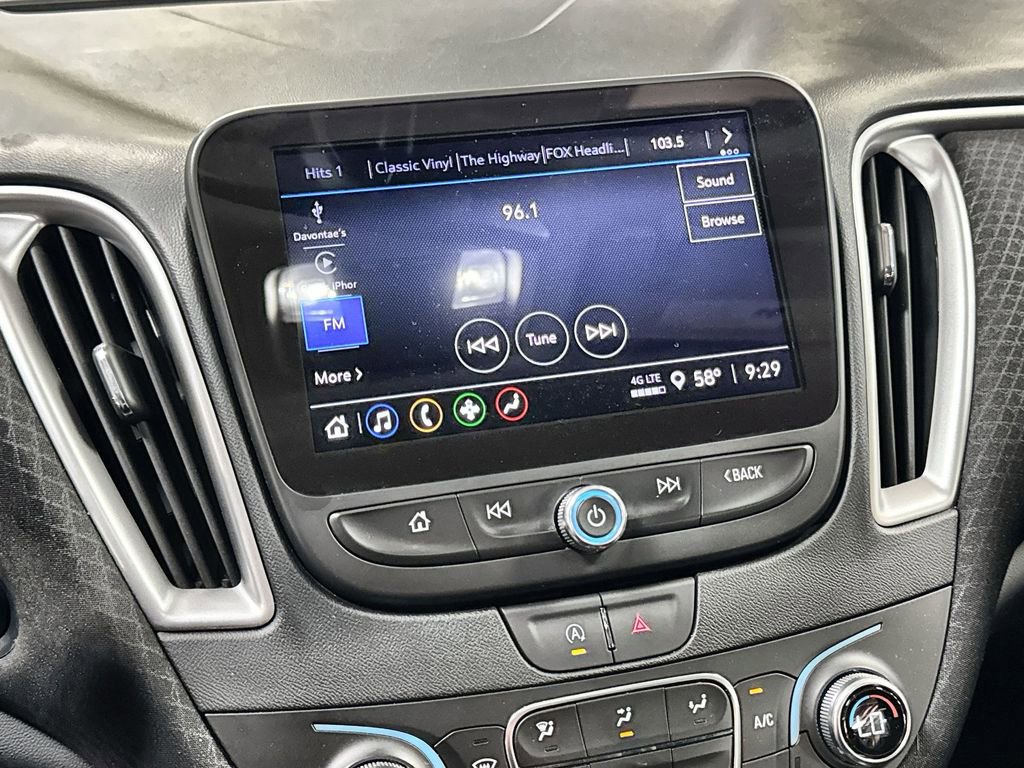 Used 2025 Chevrolet Malibu LT FWD image 19