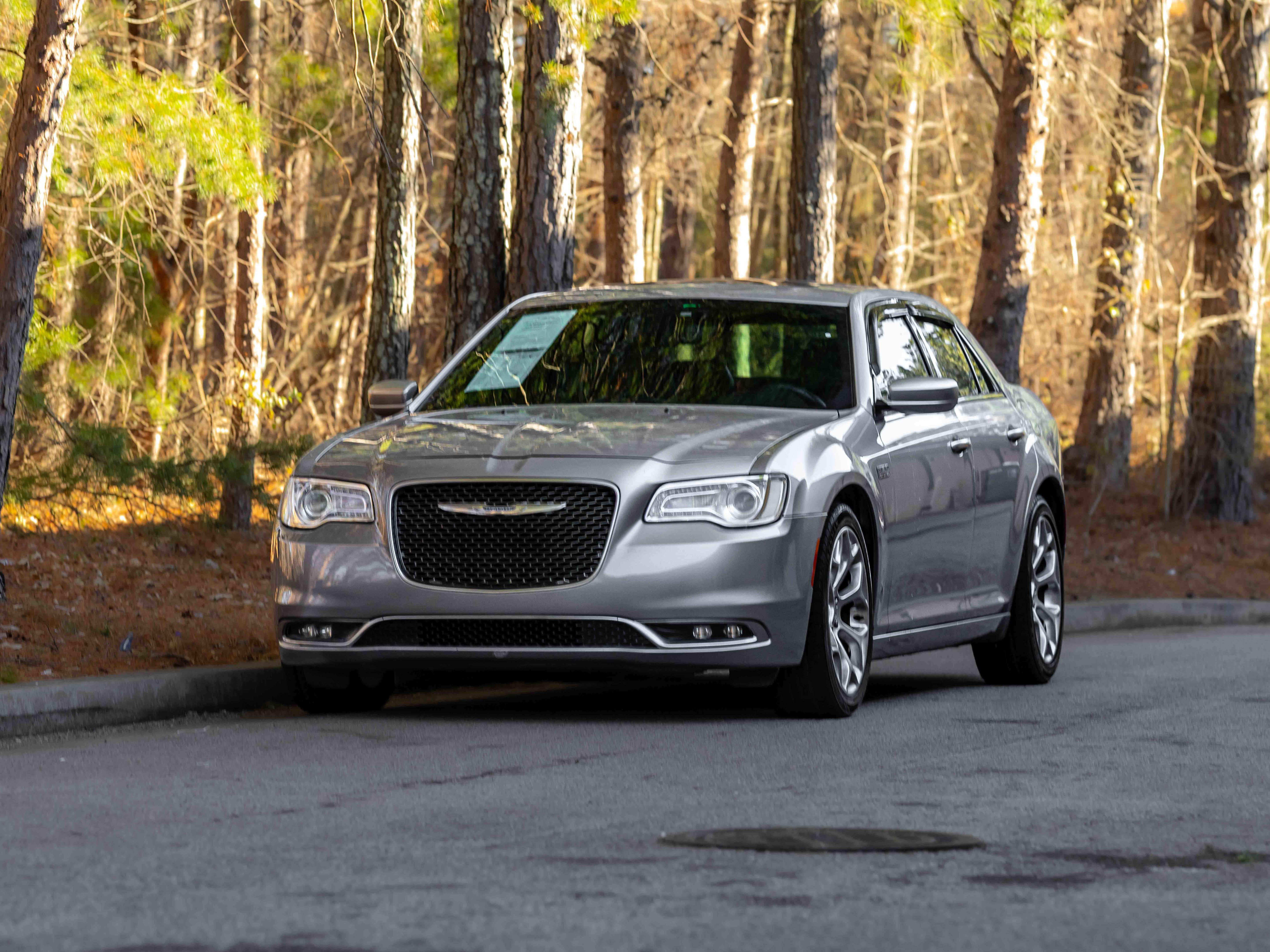 Used 2018 Chrysler 300 C w/ Sun, Sound & Nav Package image 46