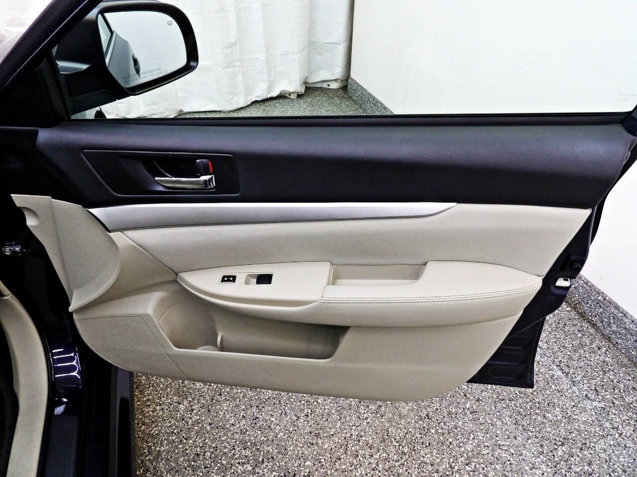 Used 2012 Subaru Legacy 2.5i w/ Alloy Wheel Pkg image 11