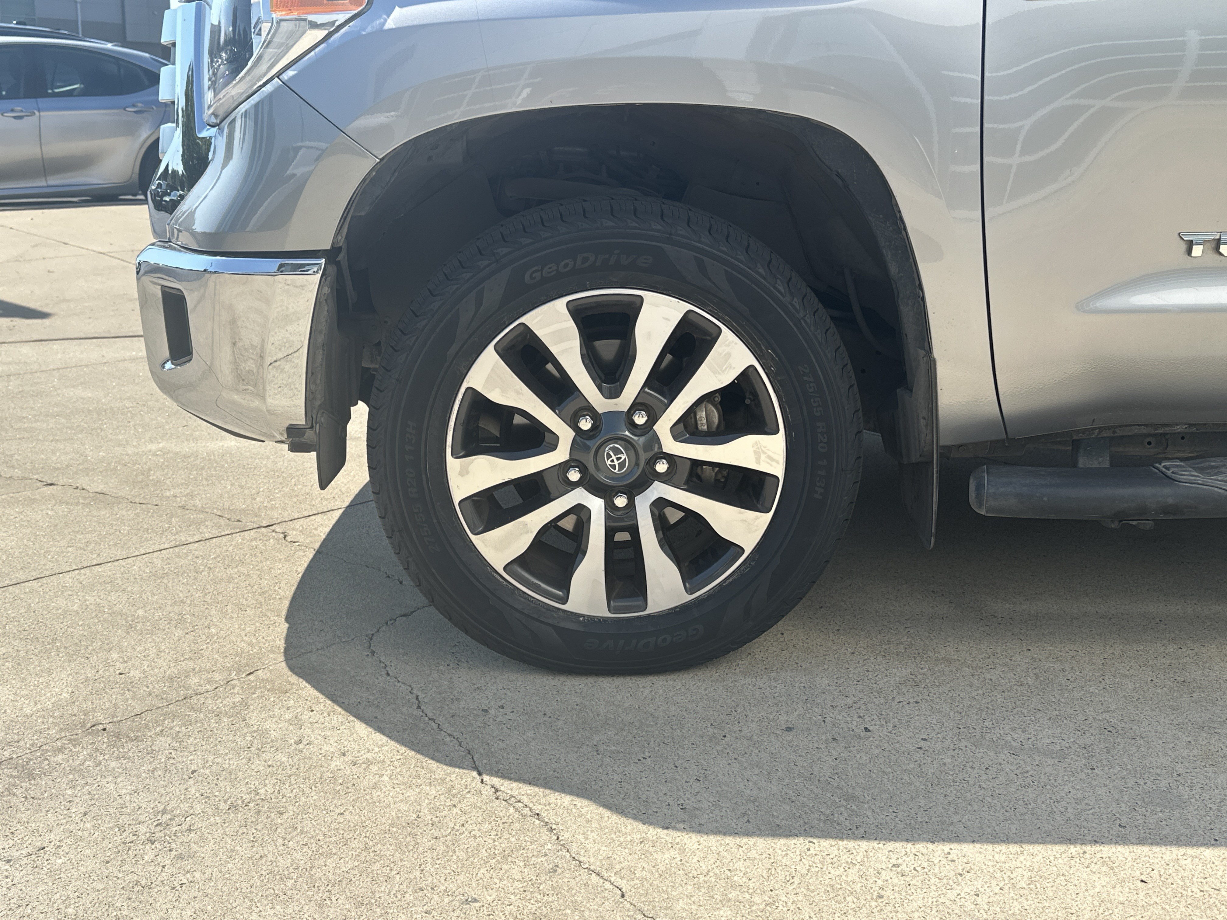 Used 2021 Toyota Tundra Limited AWD/4WD image 30