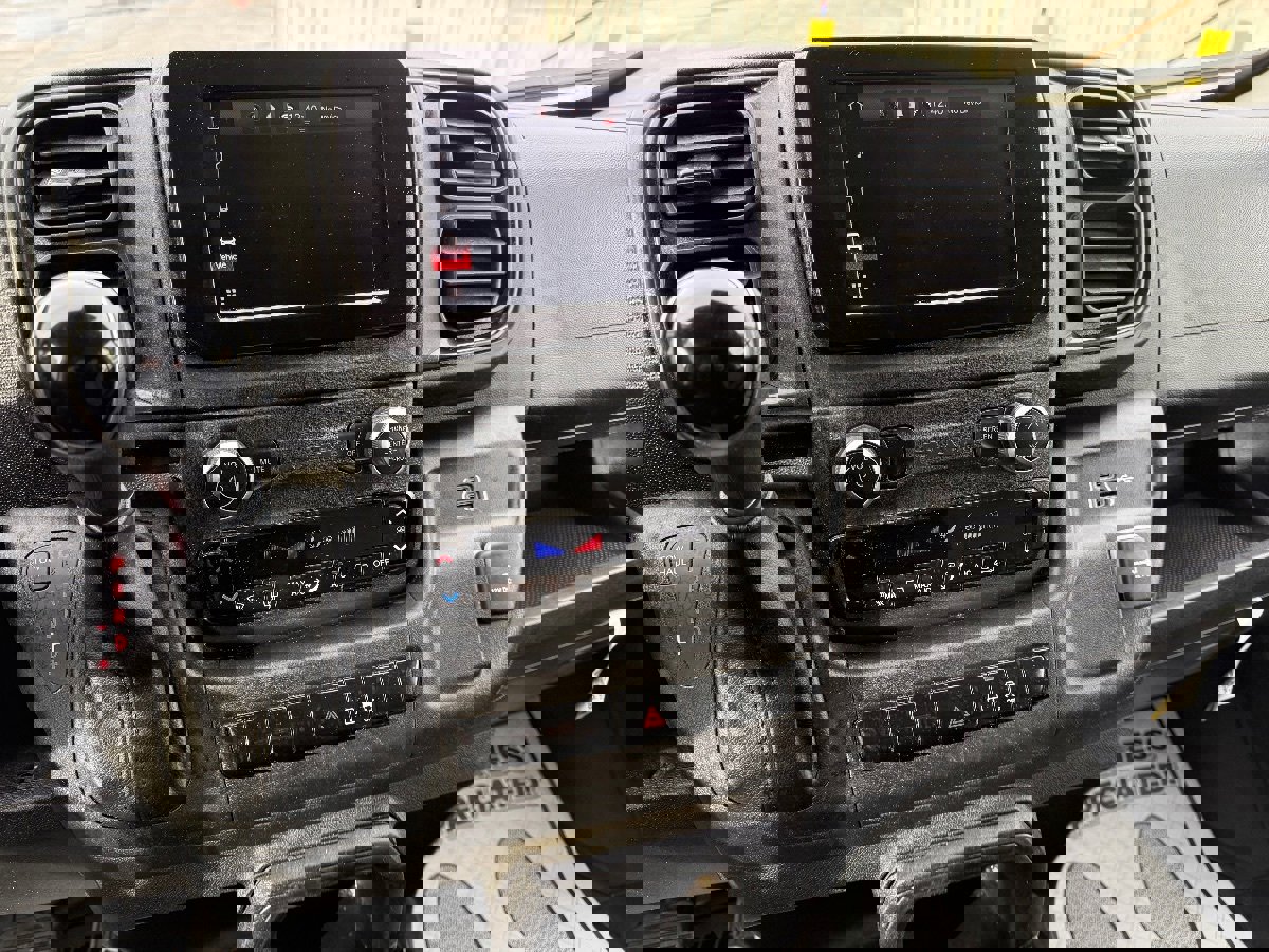 Used 2023 RAM ProMaster 2500 image 16