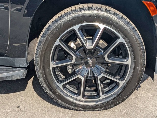 Used 2023 Chevrolet Tahoe RST w/ Luxury Package image 11