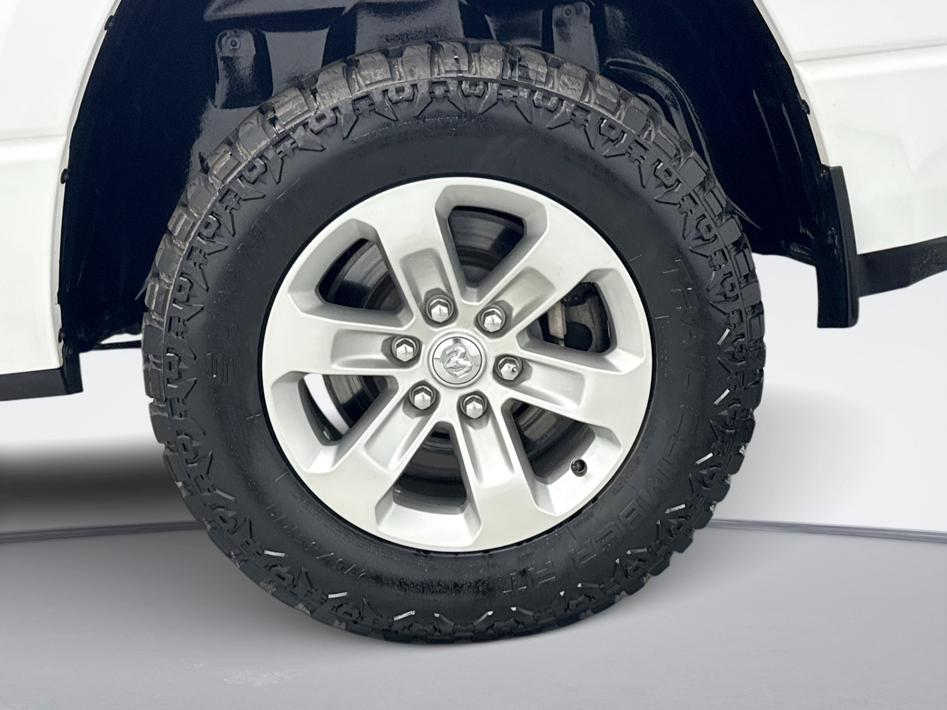 Used 2023 RAM 1500 Laramie AWD/4WD image 26