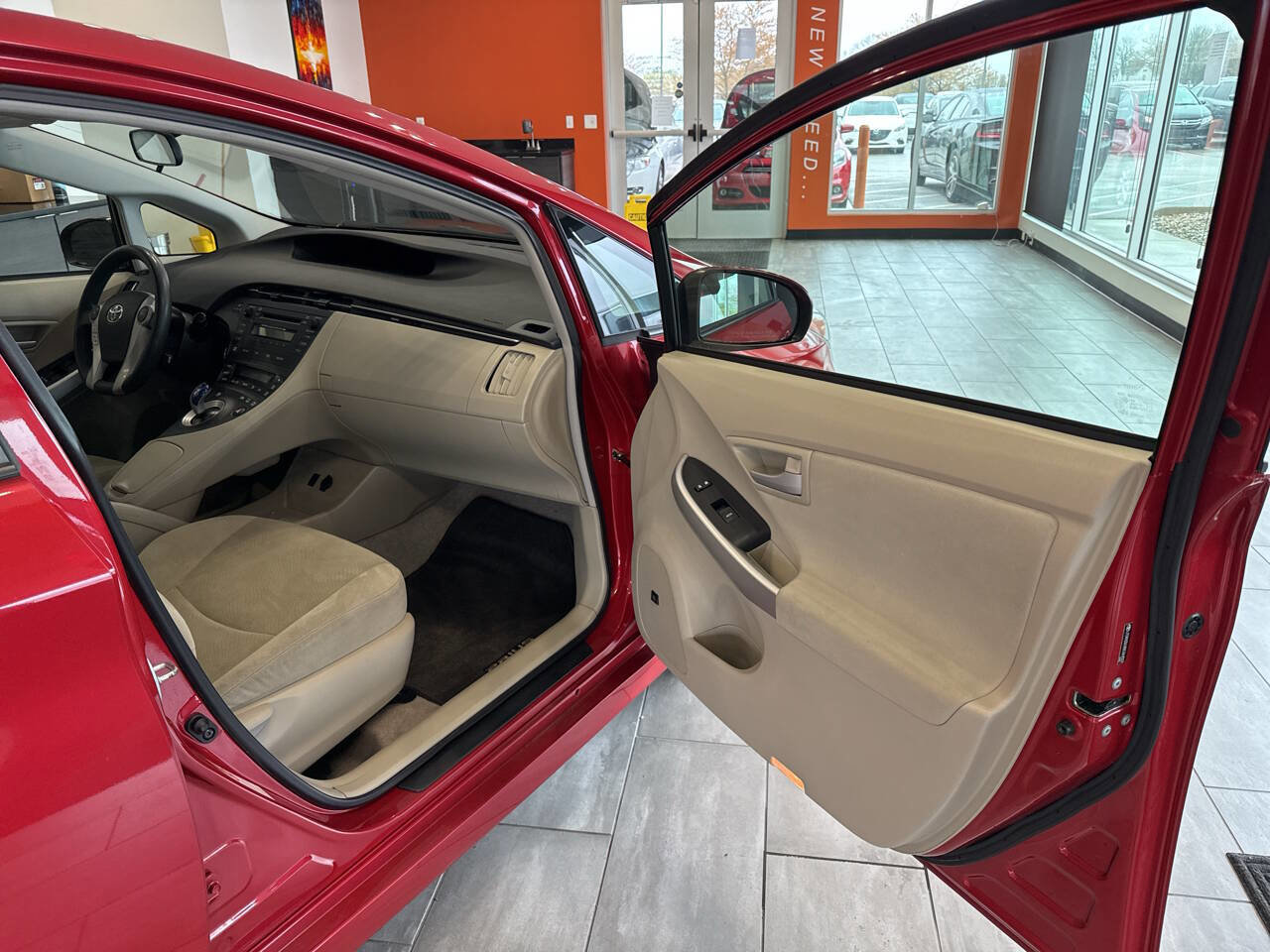 Used 2011 Toyota Prius Three image 35