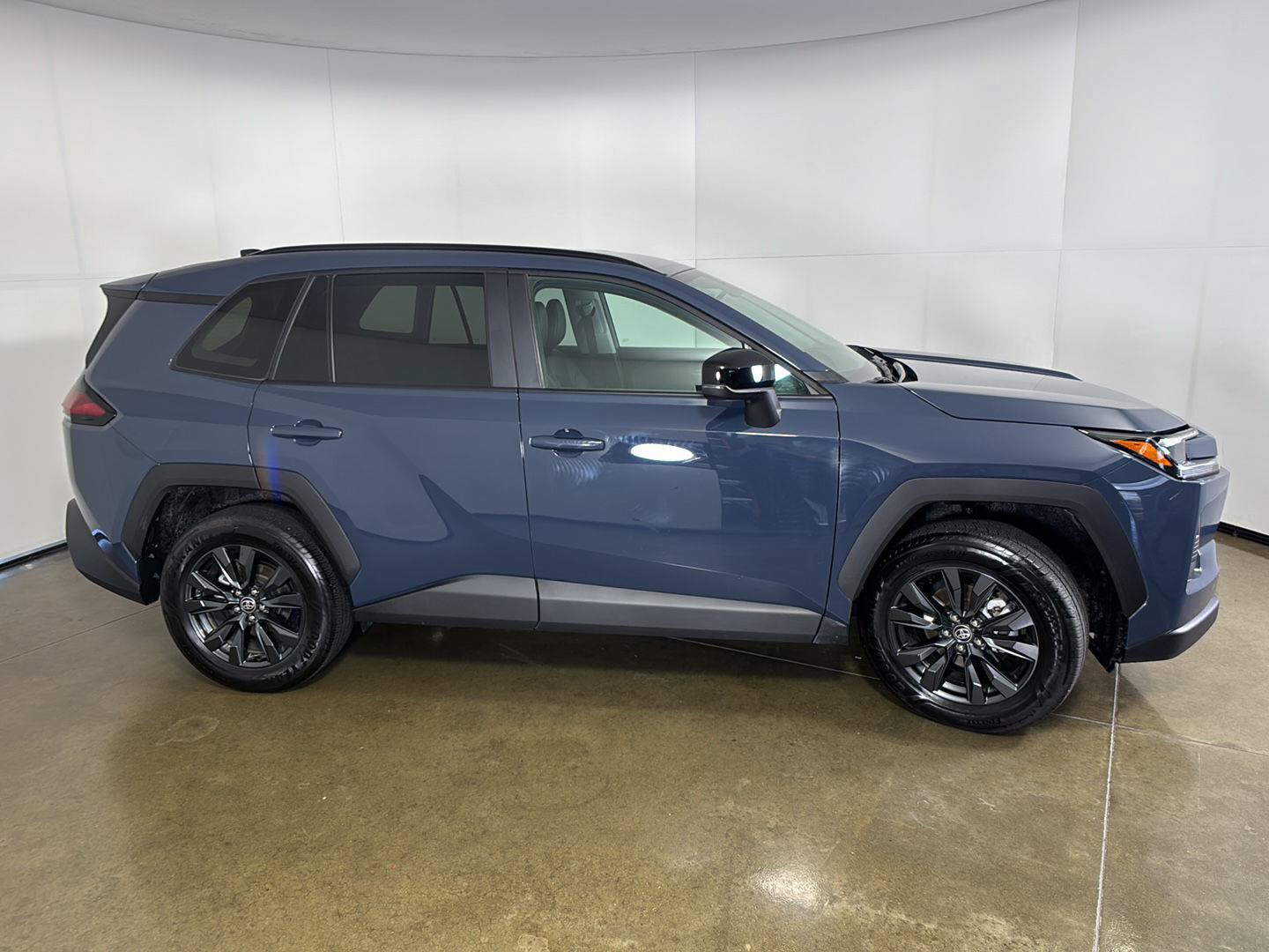 Used 2026 Toyota RAV4 XLE Premium AWD/4WD image 8