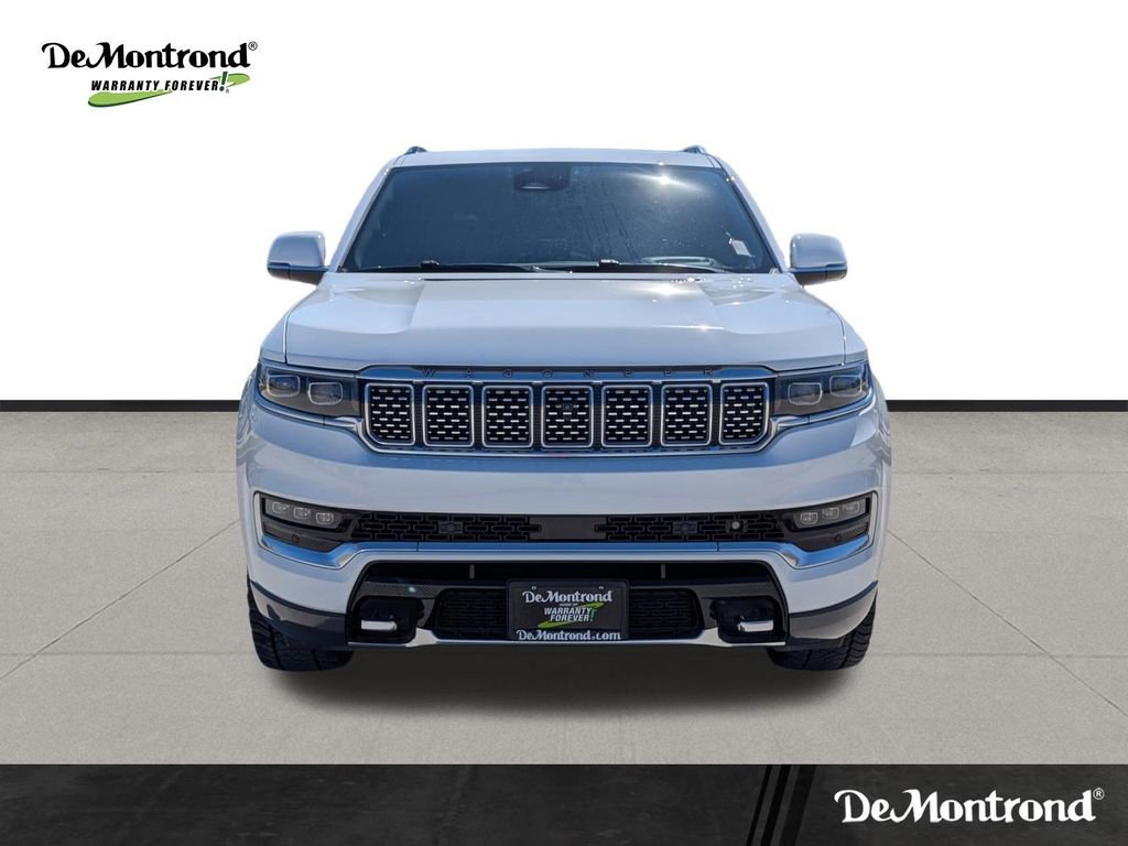 Used 2022 Jeep Grand Wagoneer Series III w/ Rear Seat Video Group 1 image 2