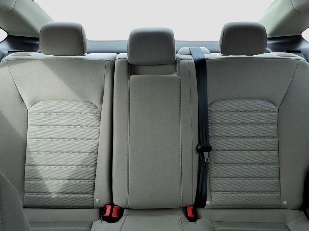 Used 2019 Ford Fusion S image 15