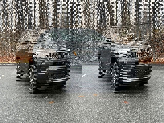 New 2025 Jeep Compass Limited w/ High Altitude Package