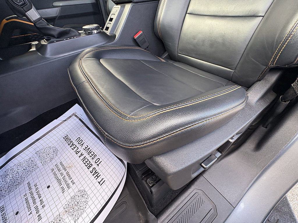 Used 2023 Ford Bronco Badlands AWD/4WD image 32