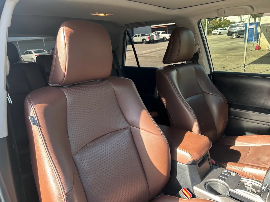 Used 2019 Toyota 4Runner Limited AWD/4WD image 12