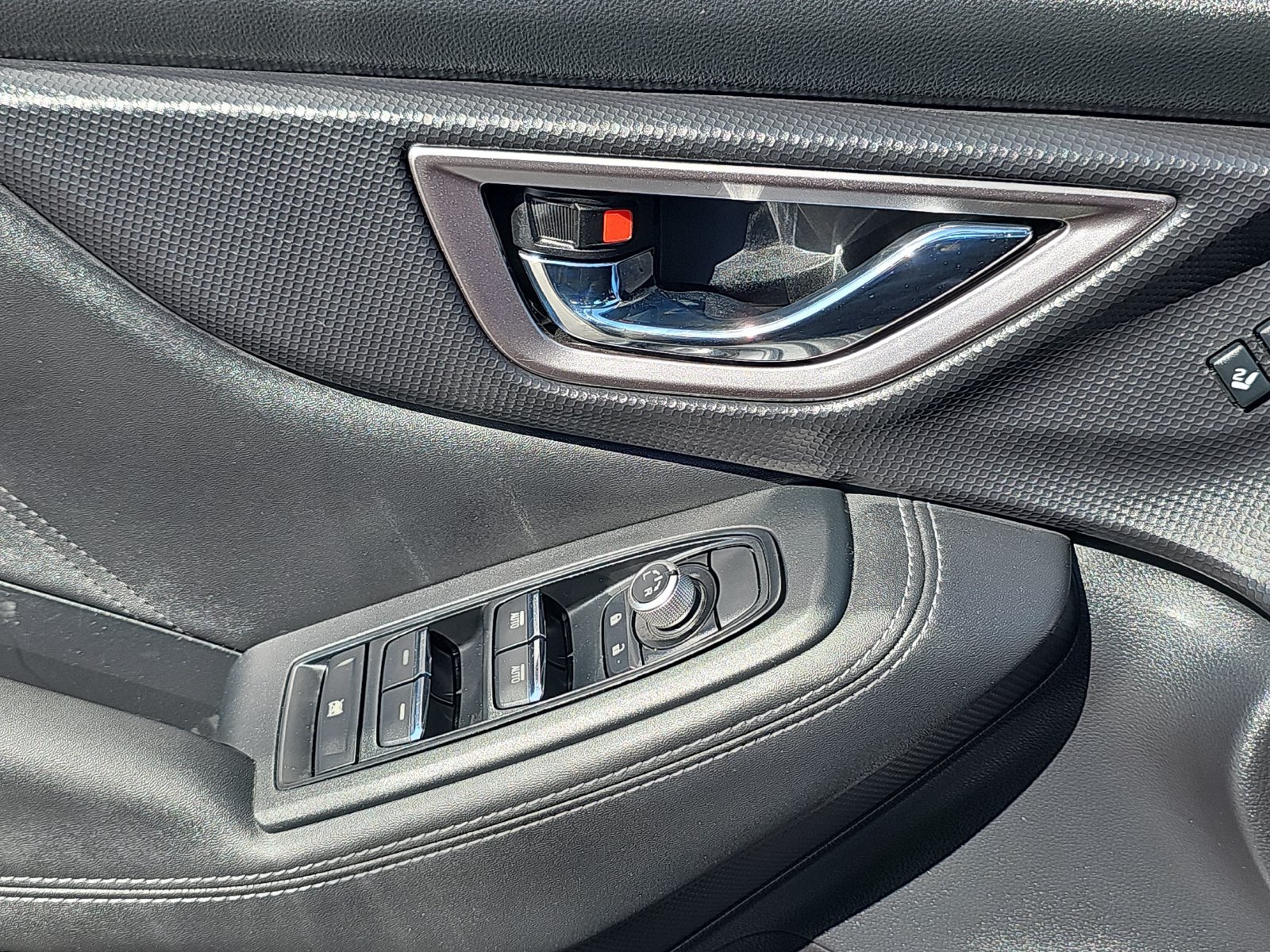 Certified 2023 Subaru Forester Touring AWD/4WD image 29