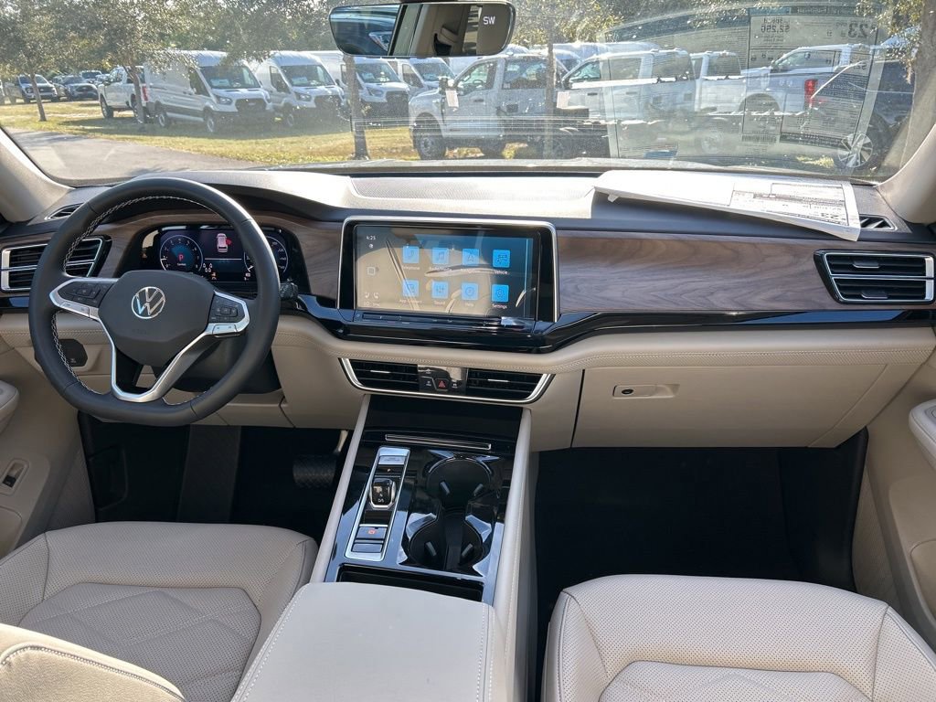 New 2026 Volkswagen Atlas SE FWD image 10